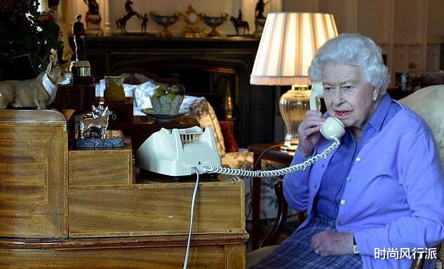 難怪願意嫁！英國女王「98歲老公年輕時」帥到不像話　深邃五官「宛如童話王子」根本男神級