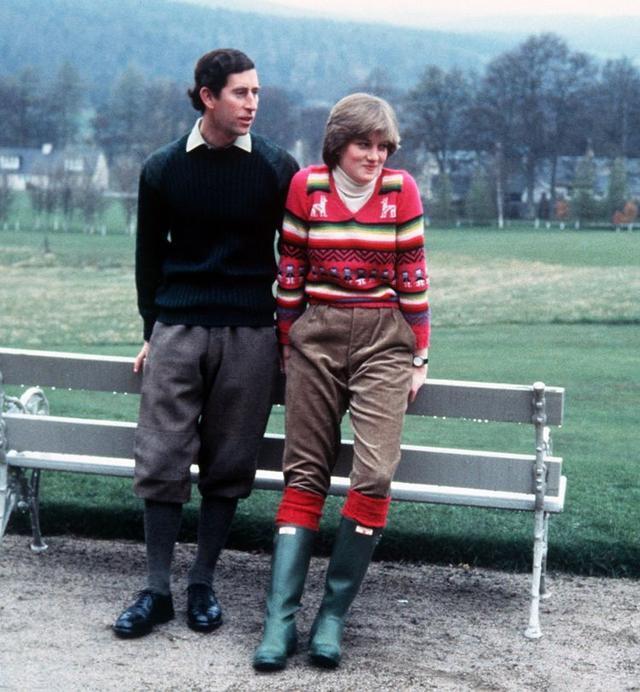 黛安娜和查爾斯也甜過！在「郊外約會」宛如偶像劇，黛妃穿雨靴都驚艷無比：只是時間打敗了一切