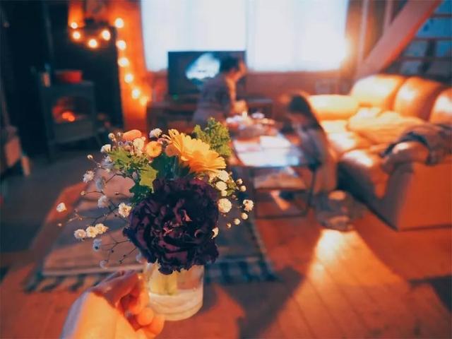 一家四口隱居山中小屋「後院種滿果菜」三餐自給自足　兒女從小親近自然「坐看四季美景」把日子過成詩