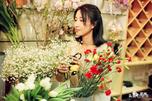 甜美女星「愛上窮小子」無怨照顧丈夫家人　今成影帝財產歸妻管「從不交異性朋友」聯絡他得靠劉德華