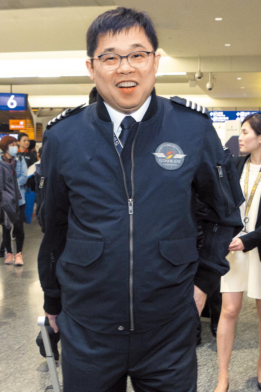 事業全部停擺！張國煒「從容增資23億元」力撐景氣寒冬　股東名單見「高雄產業霸主」成最強後盾