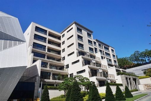閃電結婚！蘇志燮「捧1.7億寵主播妻」新婚豪宅曝光　升格為人夫「霸氣捐出5000萬元」回饋給社會