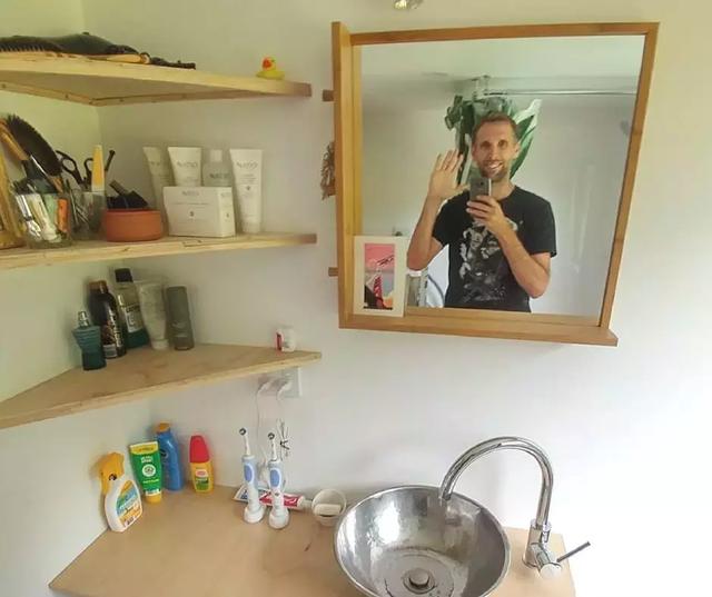 最完美的家！夫妻「蓋房裝輪子」夢幻住宅隨遇而安　友善環境零污染「享受極簡生活」盡情徜徉大自然