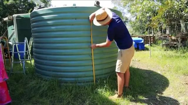 最完美的家！夫妻「蓋房裝輪子」夢幻住宅隨遇而安　友善環境零污染「享受極簡生活」盡情徜徉大自然