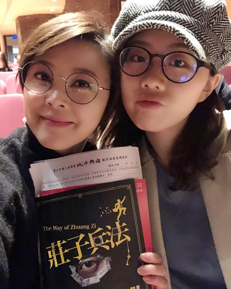 感情財產都賠上！方馨嫁初戀男友「對方直接倒債跑路」　為還3000萬債務「還連累到女兒」