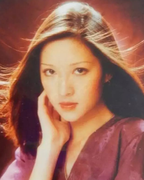 整容最成功!女星一出場「連林青霞都會自卑」 「只因上廁所一幕」遭尪拋棄成單親媽