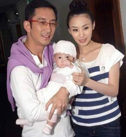 負責任好男人！吳啟華離婚「對前妻照顧有加」全家同出遊　對女兒愧疚「月花77萬補償」流露父愛