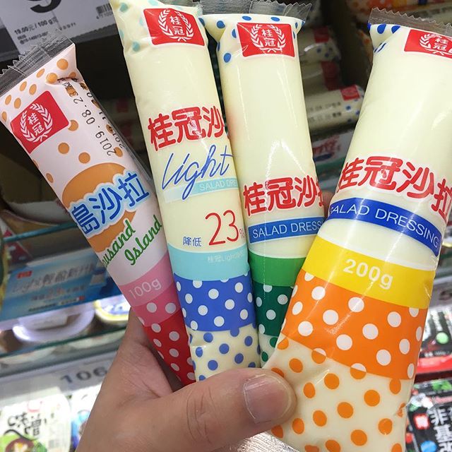 到底是什麼？阿嬤指名要「一條一條的白醋」孫子聽到霧煞煞　跑3間超商終於買到：「店員一聽就懂」