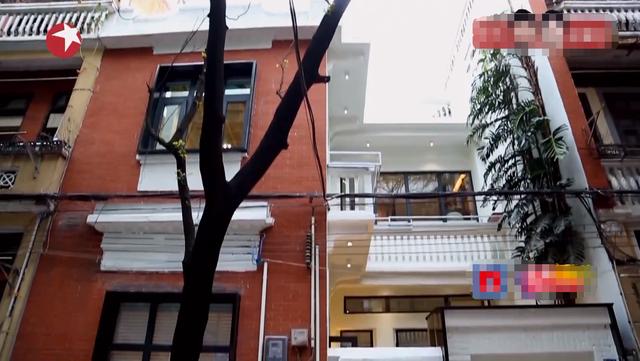 99歲嬤歷經動亂「學會看淡生離」住80年老房想念父親 與4兒同住「全家大小愛好書畫」天天齊聚創作話家常