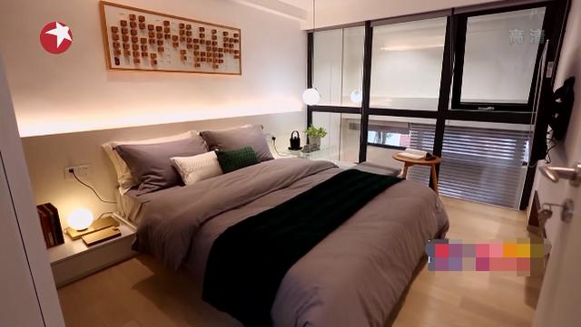 99歲嬤歷經動亂「學會看淡生離」住80年老房想念父親 與4兒同住「全家大小愛好書畫」天天齊聚創作話家常