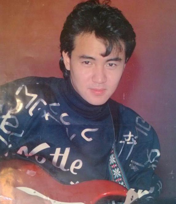 「情歌王子」童安格風光10年「急隱退加拿大定居」嘆：失算了　如今「與二婚妻平淡度日」卸下光環清閒度餘生