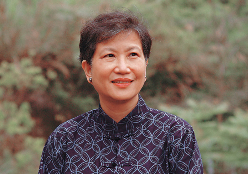 壓力也能是快樂！洪蘭坦言「婚姻像織毛線」年輕就要用心織　「晚年有3寶」勸熟齡夫妻：50後更要動起來