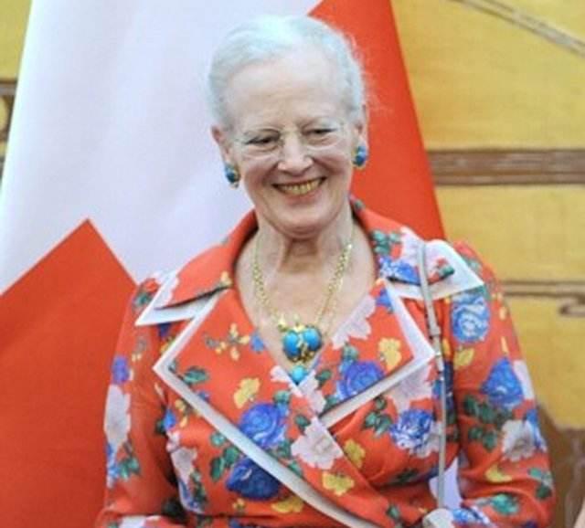 丹麥女王迎80大壽卻超調皮!身高180公分「五官精緻如明星」穿搭比英女王時尚 與丈夫相愛一生「成童話般佳話」