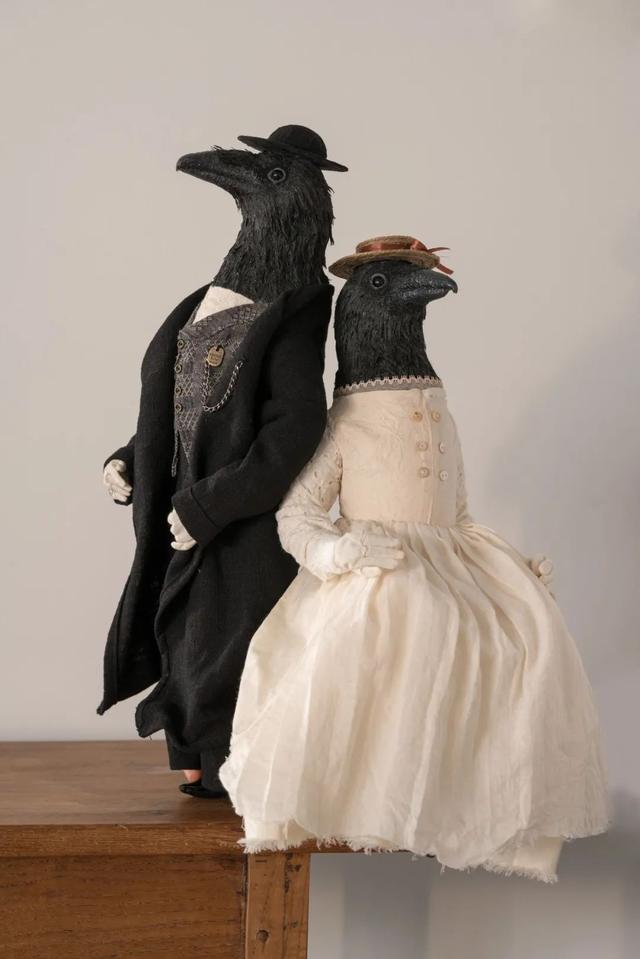 不上班不讀書！少女畢業「宅11年做手工藝」前3年零收入　老公最早發現天賦「督促她必須前進」今揚名海外