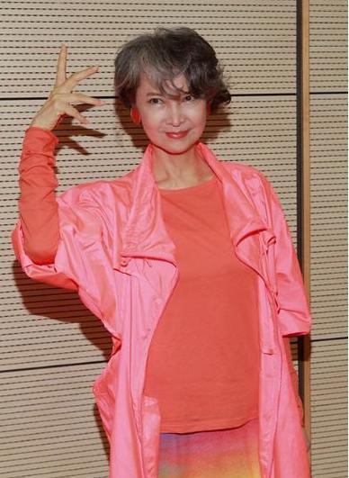 擁絕世美貌！金馬影后敢愛敢恨「主動甩謝賢」與秦祥林離婚　「情路坎坷」卻從不委屈自己