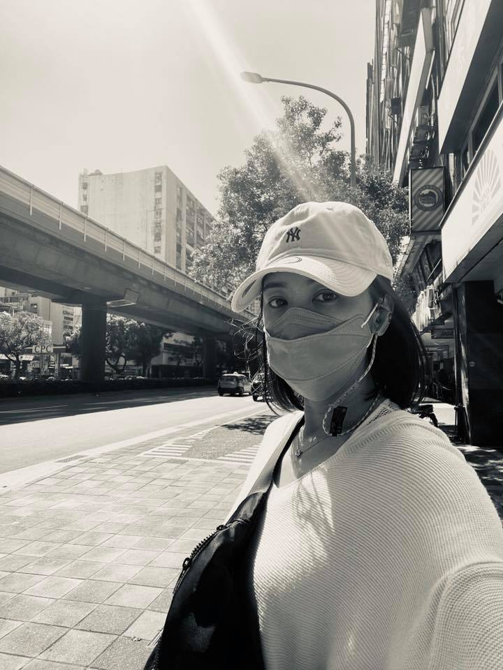 賈靜雯決裂閨蜜！傳超心機搶男友「如今他們還在一起」　坦言這麼多年「當不回朋友」