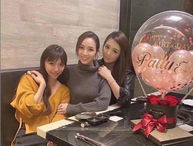 滿屏高顏值!王力宏老婆李靚蕾慶生,穿露肩衫身材太吸睛 「 侯佩岑江佩蓉同框比美」被狂讃超養眼