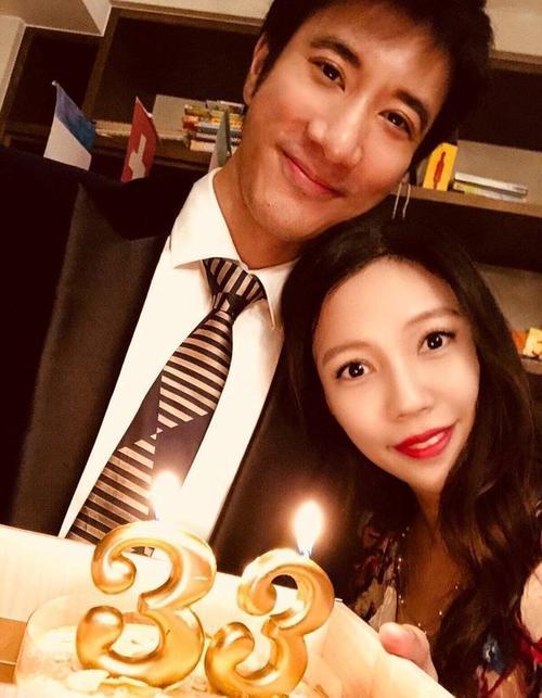 滿屏高顏值!王力宏老婆李靚蕾慶生,穿露肩衫身材太吸睛 「 侯佩岑江佩蓉同框比美」被狂讃超養眼