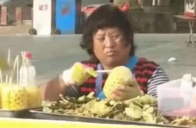 民間遍地是「明星」: 鳳梨大哥洪金寶 肥料大佬周潤發,地攤小販羅志祥,街頭乞丐彭於晏最狼狽