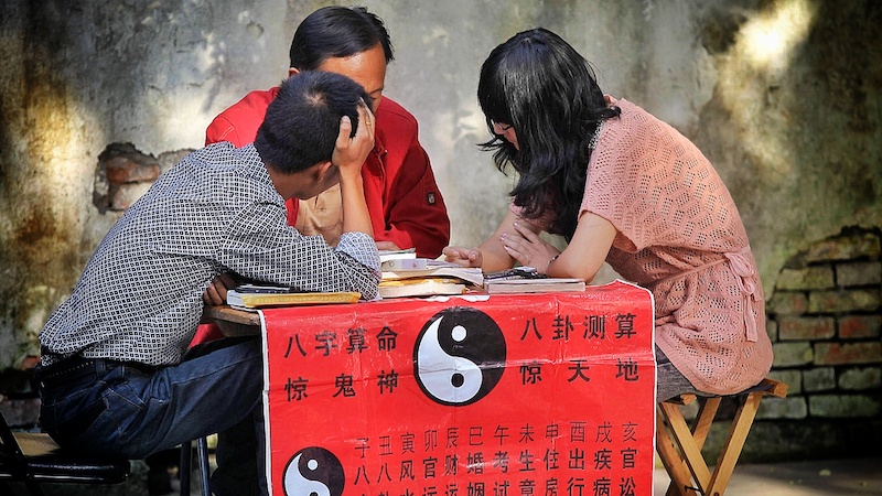 俗擱有力！婆婆「找算命師替孫取名」要媳婦3選1　網友「用台語默念笑翻」：小孩長大會怪妳的