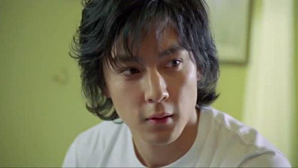 帥哥也怕沒頭髮!男神吳彥祖「45歲最新近照」曝光 一看「光禿額頭+超高髮際線」他嘆:想把頭髮找回來