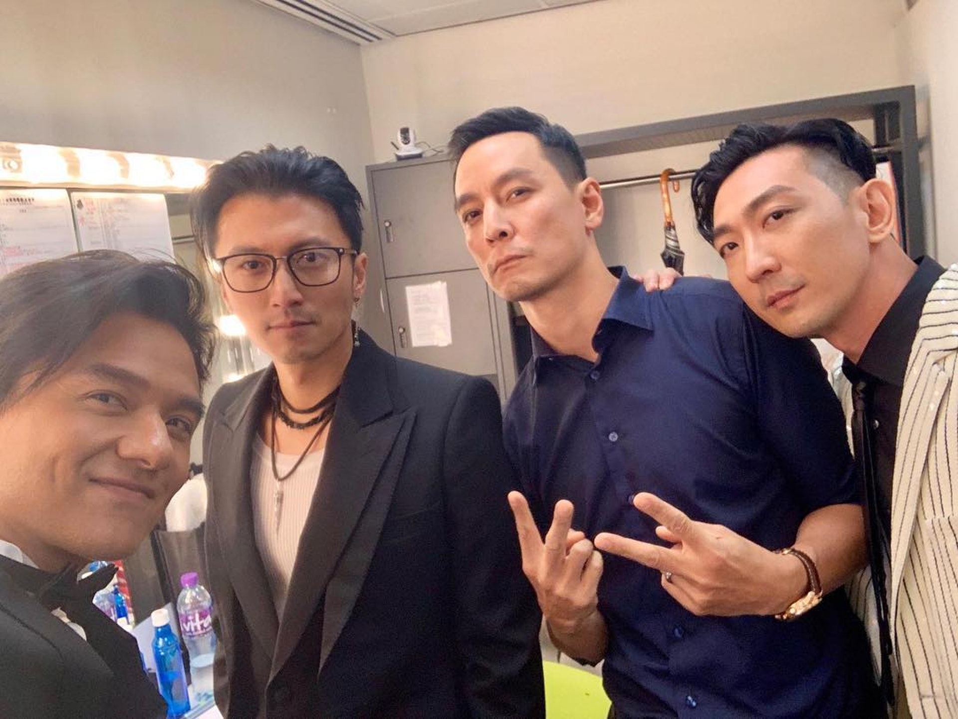 帥哥也怕沒頭髮!男神吳彥祖「45歲最新近照」曝光 一看「光禿額頭+超高髮際線」他嘆:想把頭髮找回來