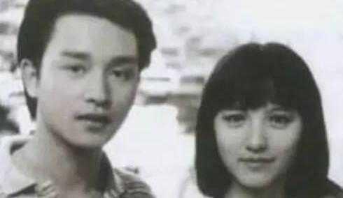 好久不見李莫愁！米雪曬姊妹登山照「曝嚴慧明近況」享天倫樂　經歷苦戀「不悔當單親媽」55歲單身自在