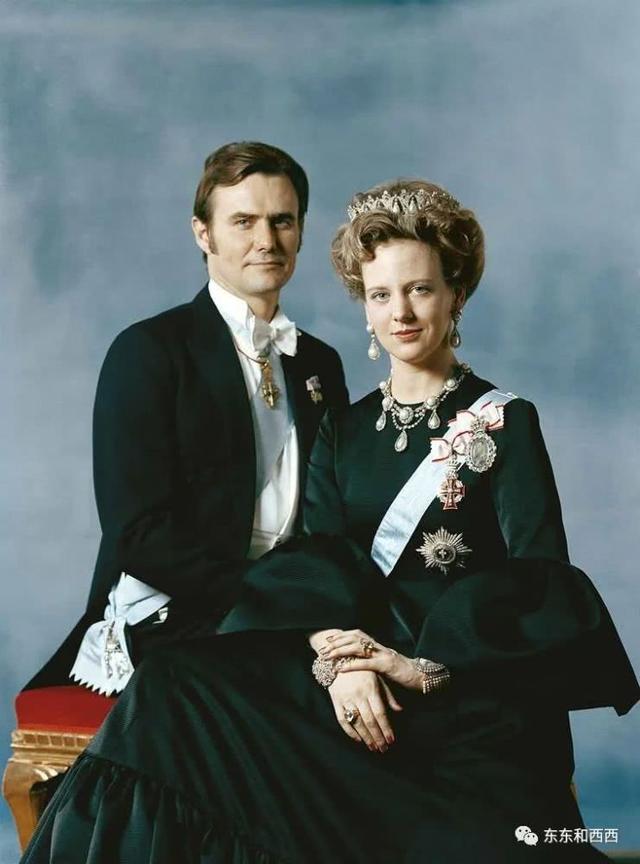 貴族愛上首位女王！「為妻棄身分地位」互寵一生　致敬51年婚姻「生前親自規畫身後事」送愛人最後禮物