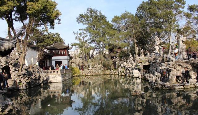 誰說富不過三代！真正貴族「輝煌傳承17代」擁千套房產　重視教育「子女進哈佛讀書」知足珍惜不驕傲