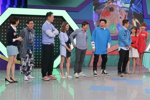 全場都在放空！徐乃麟怒罵檢場「現場全笑翻」　曾國城幽默調侃：直接回家看轉播就好