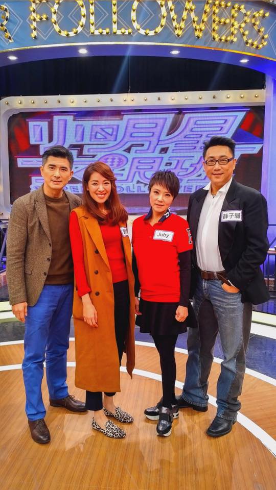 不願當討人厭後母！July「再婚重組2家8口」坦承曾關係緊張　今夫妻同心「逐漸被接納」成溫馨大家庭