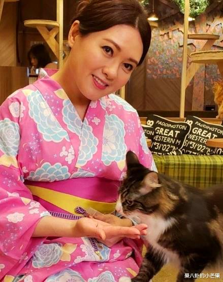 54歲「宅男女神李麗珍」日本復出拍戲，「體重飆升85公斤」容顏仍保持很好，穿日本和服別有一番韻味