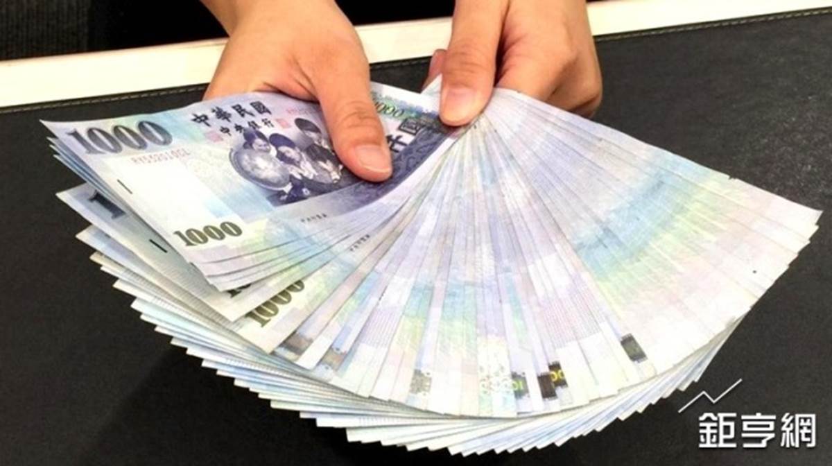月薪3萬3！新竹作業員「一年存35萬」從不跟家裡拿錢　曬出自己「每個月開銷」網哀號：太苦了吧