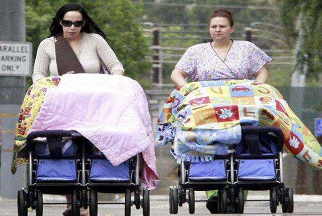 母愛偉大！6孩單親媽再勇敢「生下8胞胎」　一人兼差多職「帶大14個孩子」堅強讓人欽佩