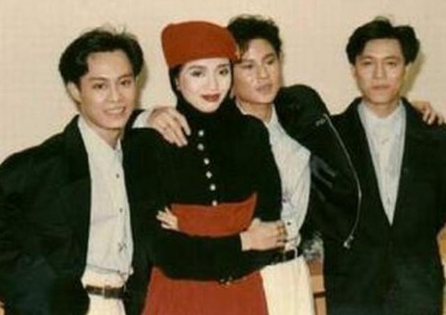 歷久不衰！草蜢團員堅持不解散「不讓恩師梅艷芳失望」　蔡一智大膽「苦追幫派老大前妻」終成幸福一家5口