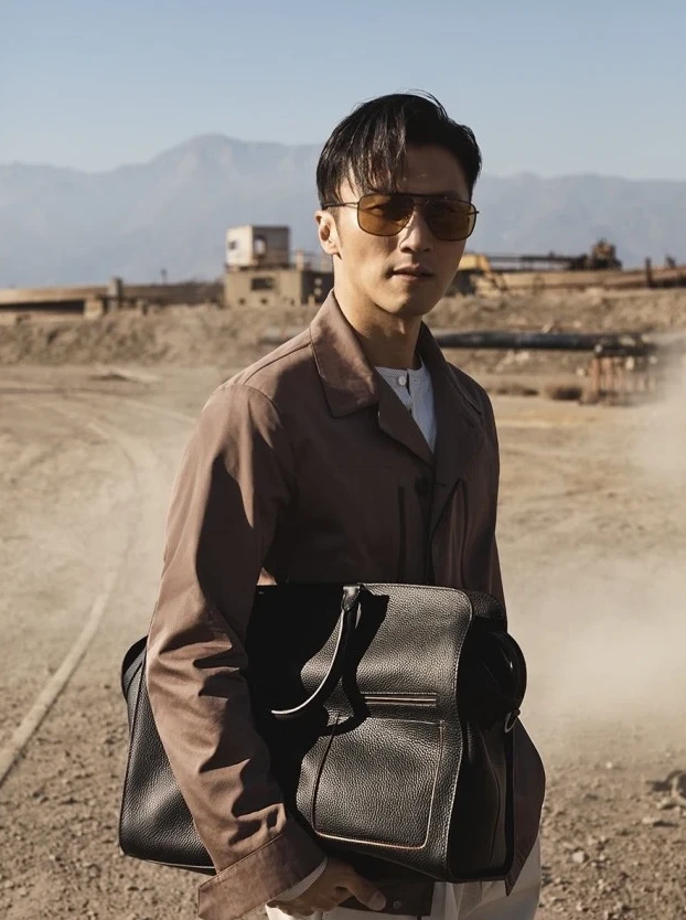 40歲謝霆鋒久違拍大片!成熟穩重仍不失少年感「身材顏值狀態」完全不輸當紅小鮮肉