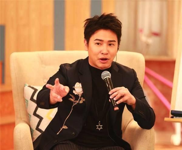 「離婚好不好？」歐漢聲回答父母讓他後悔終生　不捨「爸欠百萬下跪」：再幫我一次...