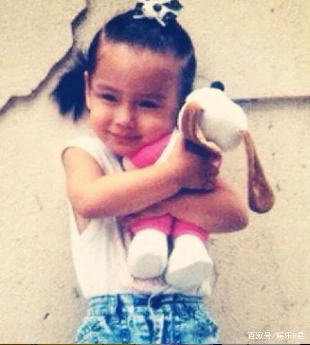 baby「高中畢業紀念冊」被曝光!15歲時最愛張柏芝陳冠希,「擇偶條件超簡單」5大願望全部成真