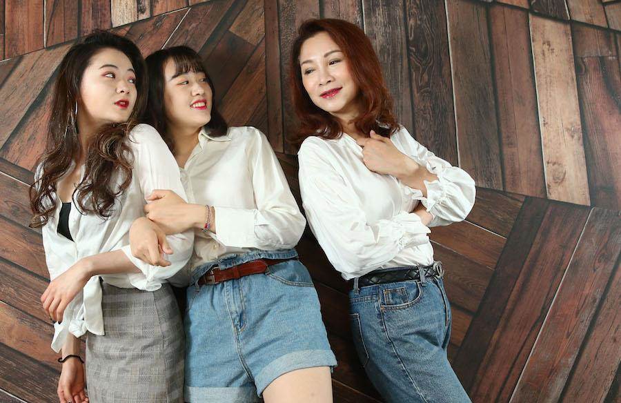 母女相差40歲！張瓊姿「試管4次終得女」不喊苦：感情似三姊妹　「丈夫曾經歷2場大病」結婚27年共患難