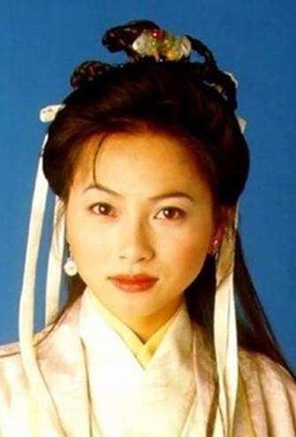 有高人指點！53歲「建寧公主」劉玉翠突然宣布改名「曾患抑鬱至今未婚」希望自己和身邊人都好