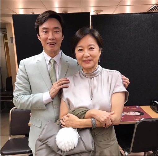 林青霞憶亡母「我很對不起她」！病纏多年「了結生命」最掛心女兒　無法再盡孝她嘆：媽媽是我的影子