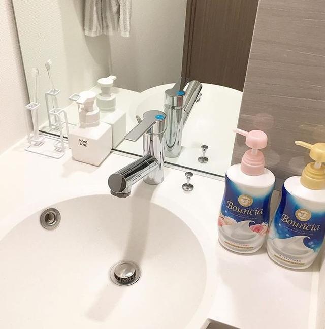 原來一個人過也可以很酷!單身女「獨居7.5坪公寓」引萬人圍觀,「超精緻內部布置」溫馨又舒適