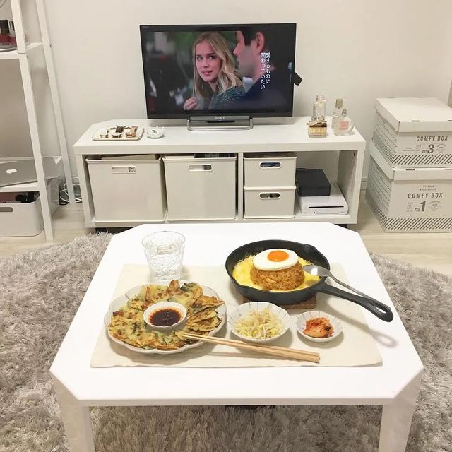 原來一個人過也可以很酷!單身女「獨居7.5坪公寓」引萬人圍觀,「超精緻內部布置」溫馨又舒適