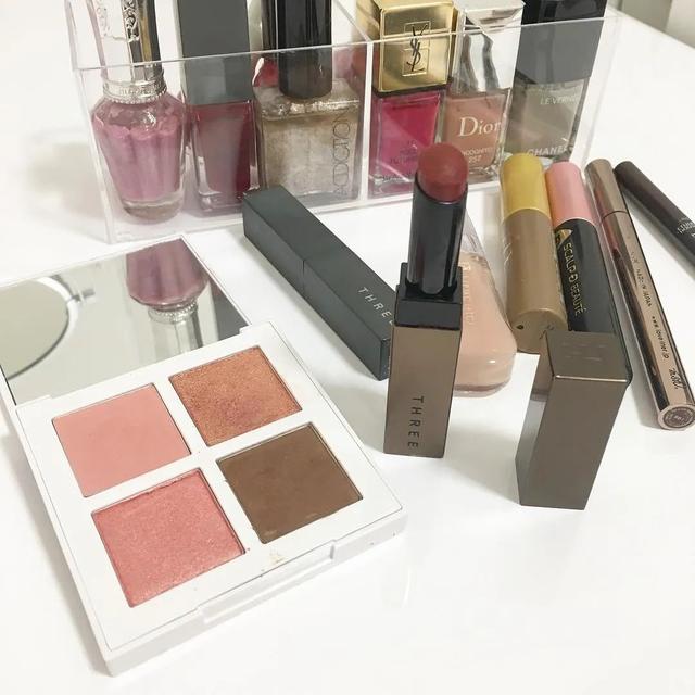 原來一個人過也可以很酷!單身女「獨居7.5坪公寓」引萬人圍觀,「超精緻內部布置」溫馨又舒適