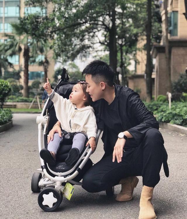 「我既是父親，也是母親！」女CEO「砸230萬生5國混血娃」樂當單親媽　5年後成「真正人生贏家」酸民服了