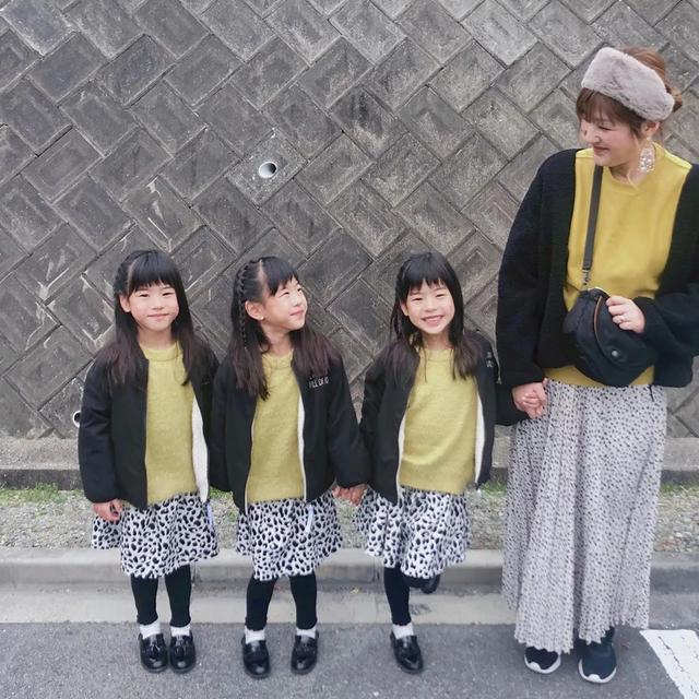 五倍幸福！辣媽生雙胞胎「幾年後又懷3胞胎」百萬分之一機率　「6人母女裝爆紅」一轉眼小女孩都長大了
