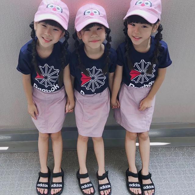 五倍幸福！辣媽生雙胞胎「幾年後又懷3胞胎」百萬分之一機率　「6人母女裝爆紅」一轉眼小女孩都長大了
