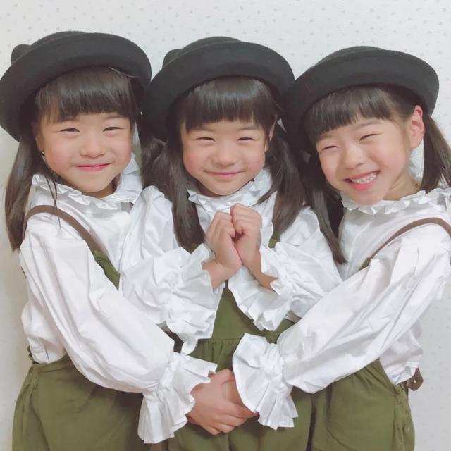 五倍幸福！辣媽生雙胞胎「幾年後又懷3胞胎」百萬分之一機率　「6人母女裝爆紅」一轉眼小女孩都長大了