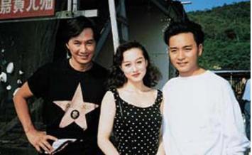 攜手相伴54年!專情男神「與初戀相知相守」從一而終 71歲兒孫滿堂「全家都男丁」今喜得孫女樂開懷