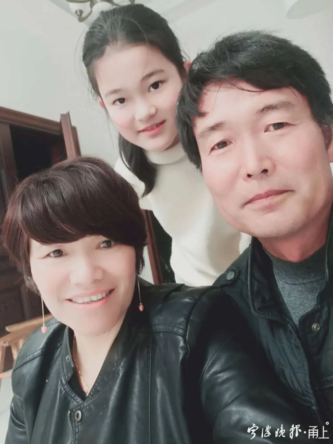 欠的錢算我一份!新婚丈夫欠下160萬「妻主動攬下」苦拚17年還清 翻身買百萬別墅「被讚最佳老婆」